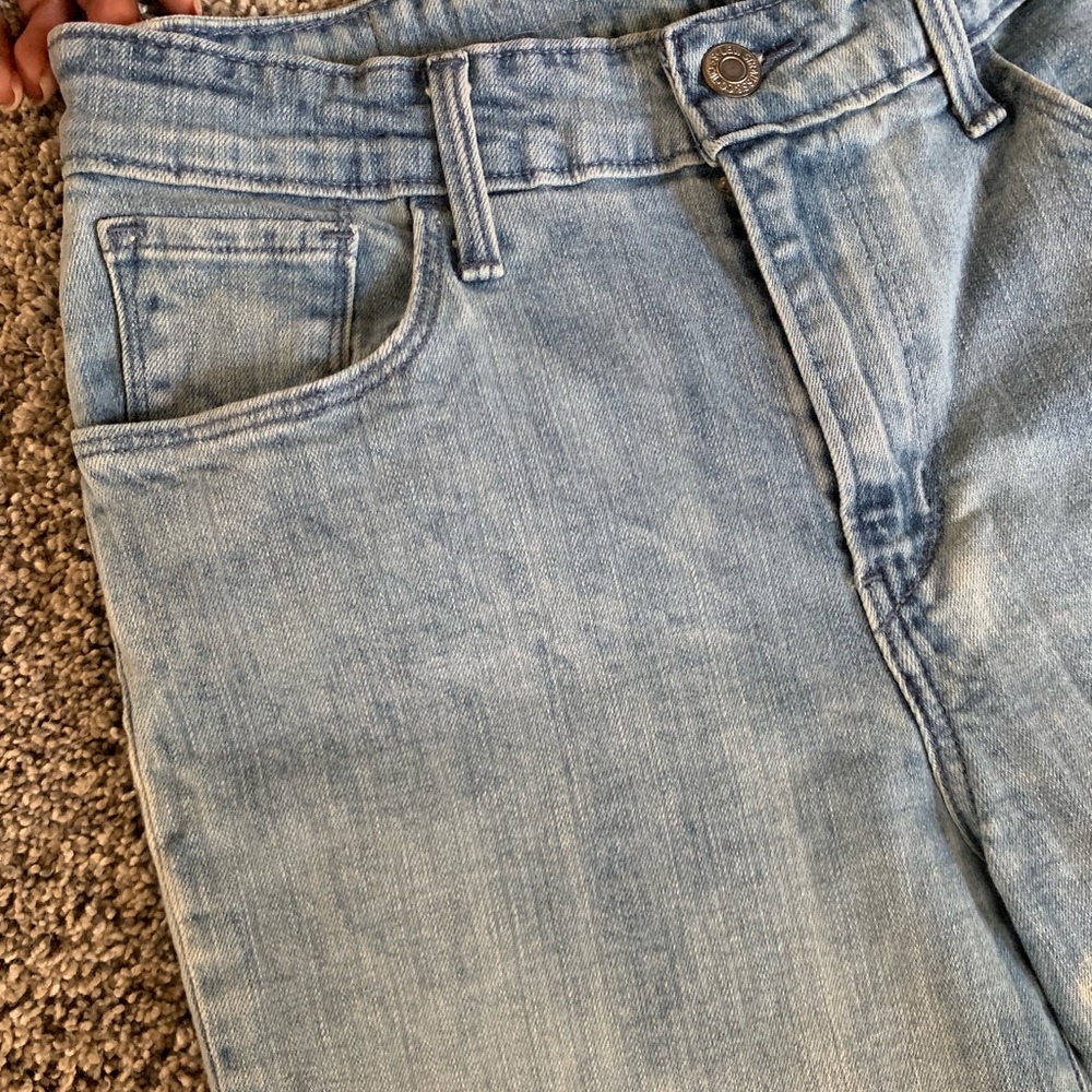 Levi Light-washed Skinny Jeans